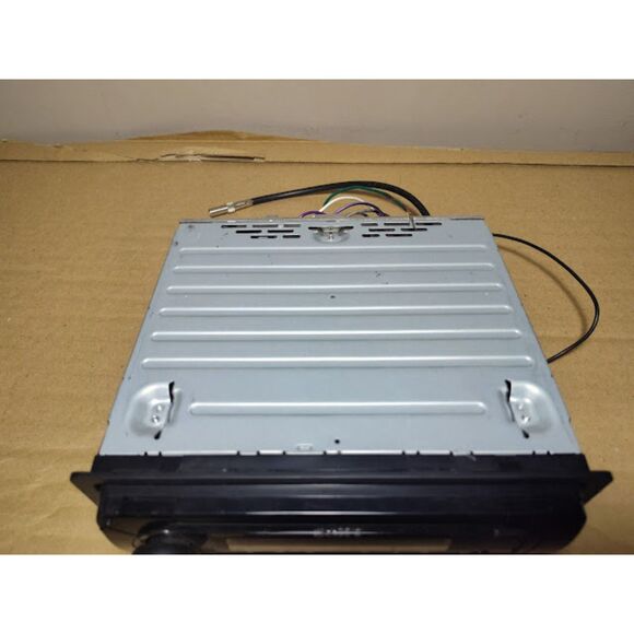 Sony CD Bluetooth Car Stereo Model #MEX-N4380BT Unlisted - Picture 3 of 8